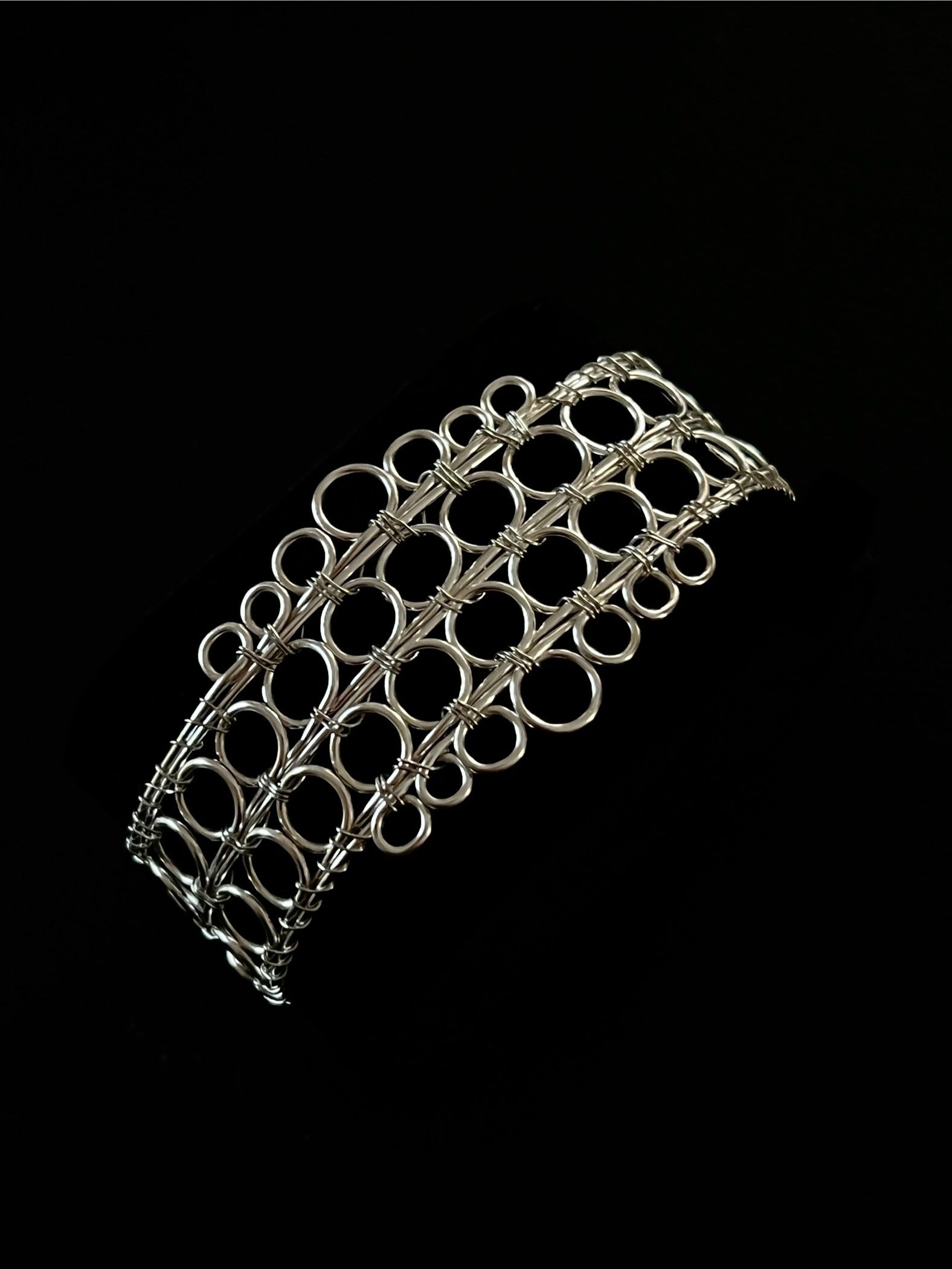 Brazalete « EMPIRE » Model S