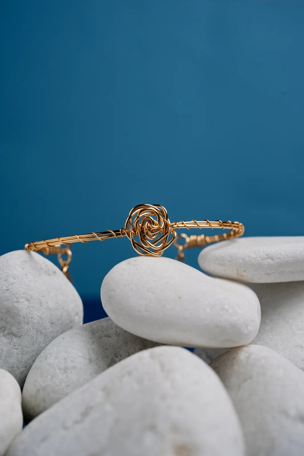 Bracelet jonc « ROSE » golden