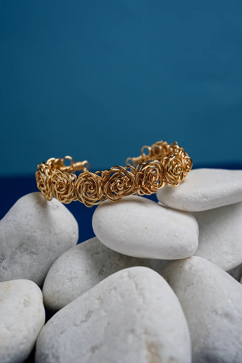 Bracelet Les Roses - Les Audacieuses modèle full roses doré 