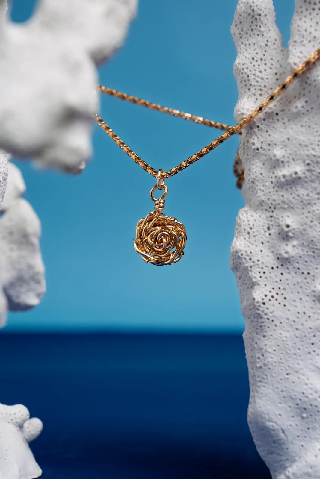 « ROSES » collier modèle S doré 
