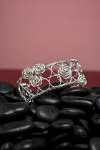 Bracelet Les Roses - Les Audacieuses modèle 5 roses argenté