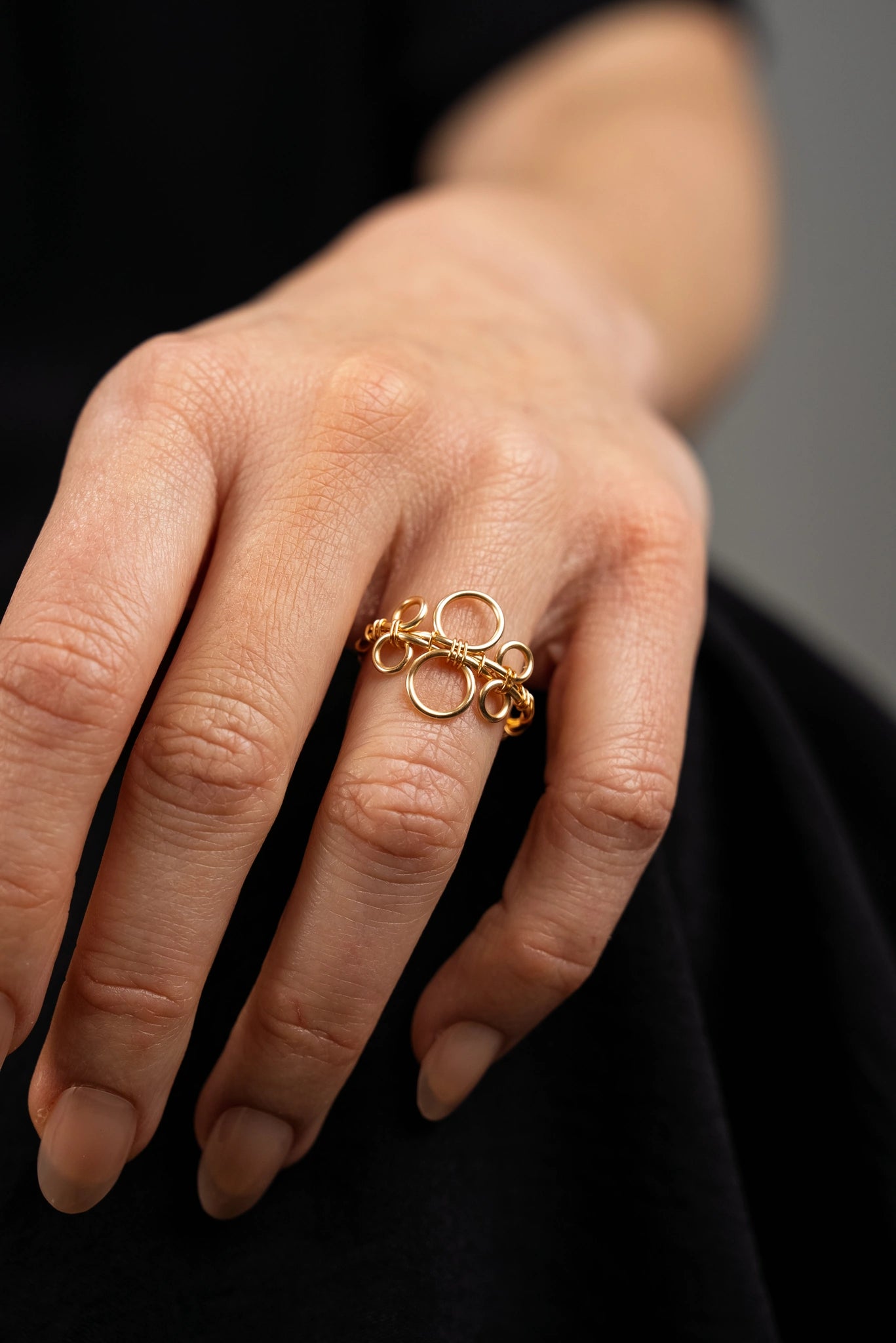 « DOTS » bague modèle M doré 