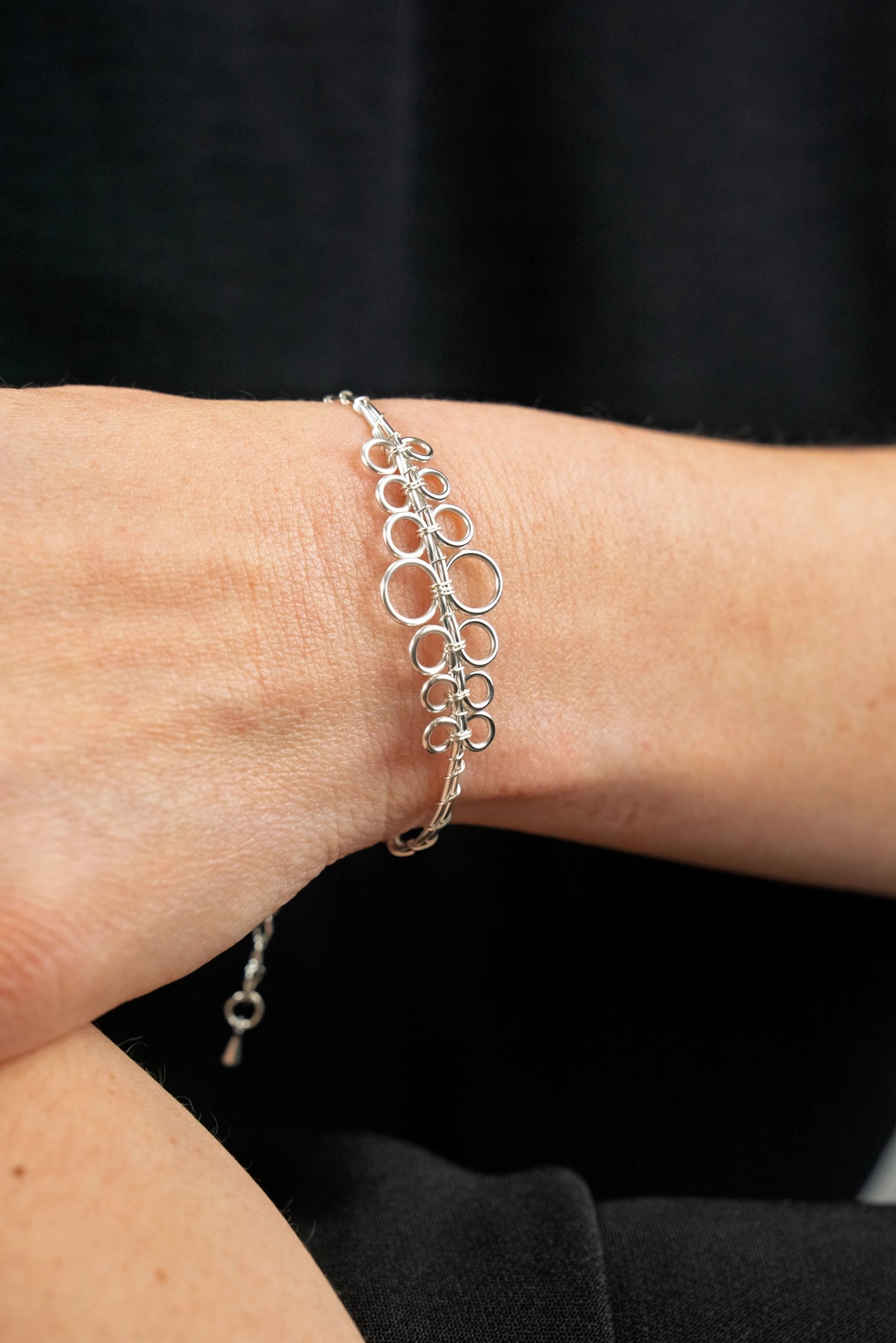 « MINI DOTS » bracelet modèle L argenté