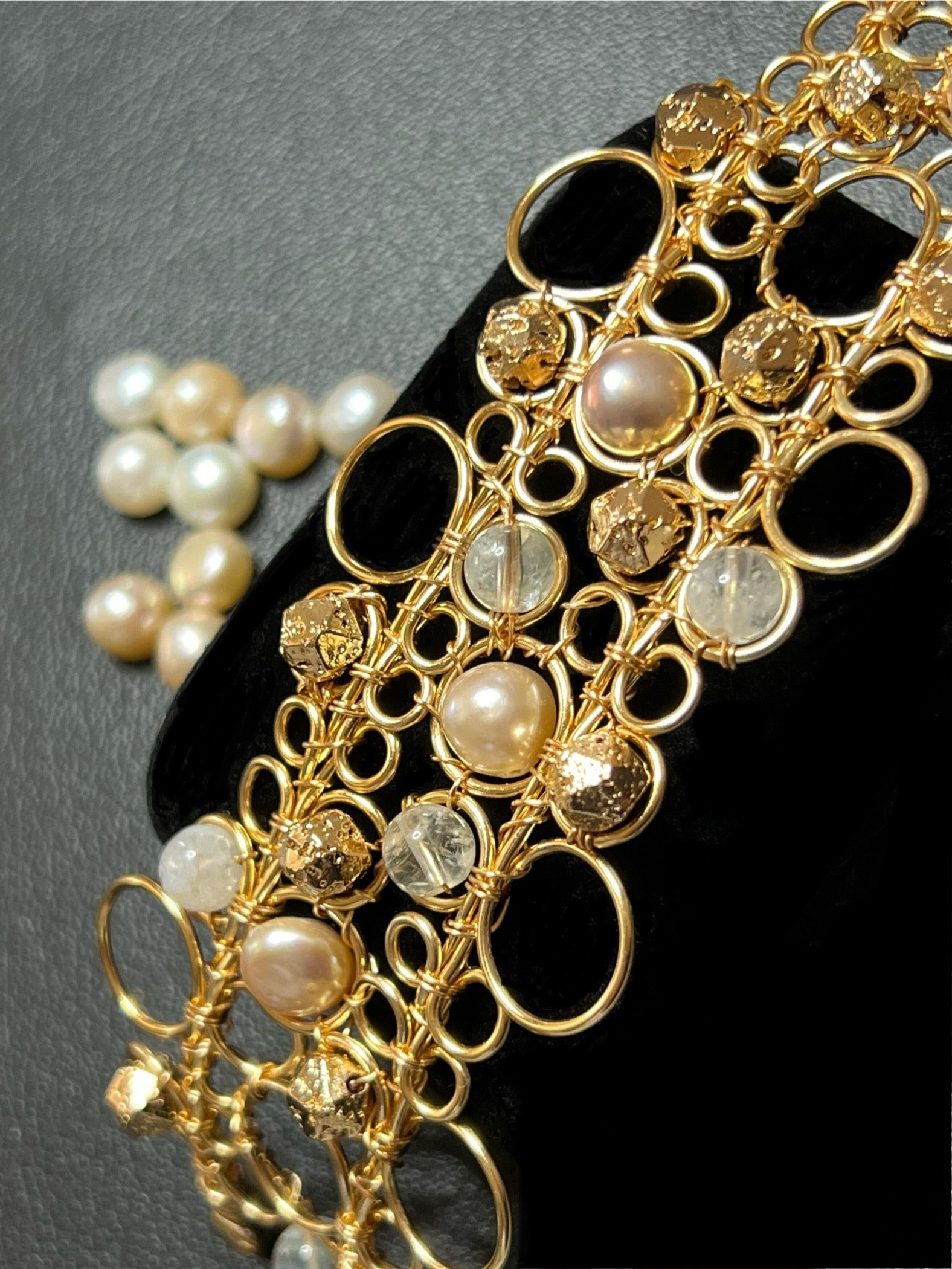 « BUBBLES Pearl » bracelet Model M