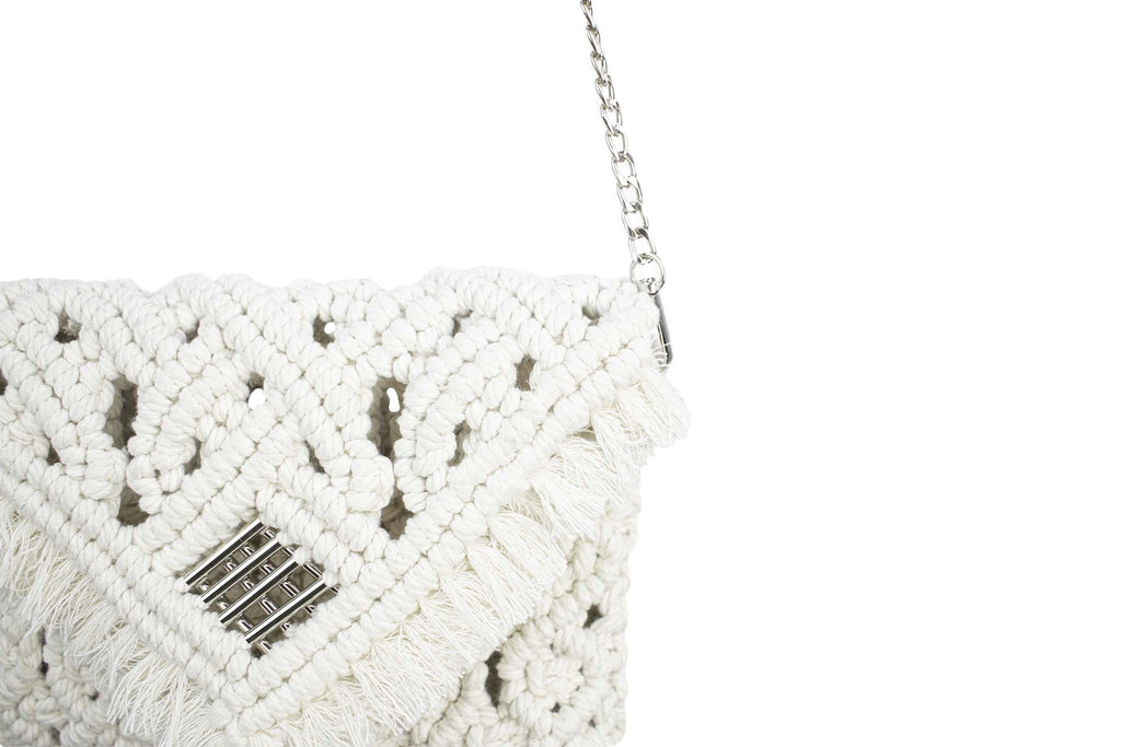 handmade Bali macrame bag pochette ecru chain zoom quarter
