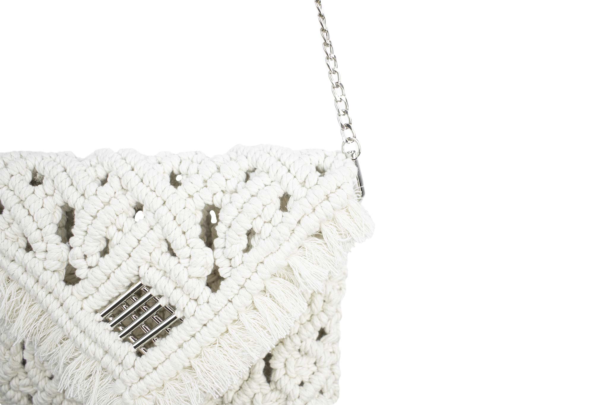 handmade Bali macrame bag pochette ecru chain zoom quarter