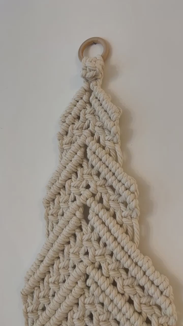 Wall hanger Christmas tree macrame decoration