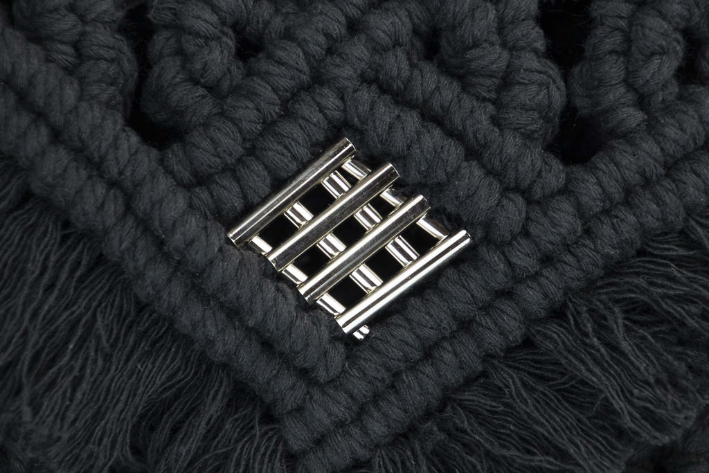 Bali-macrame-bag-pochette-black-chain-zoom-tube handmade