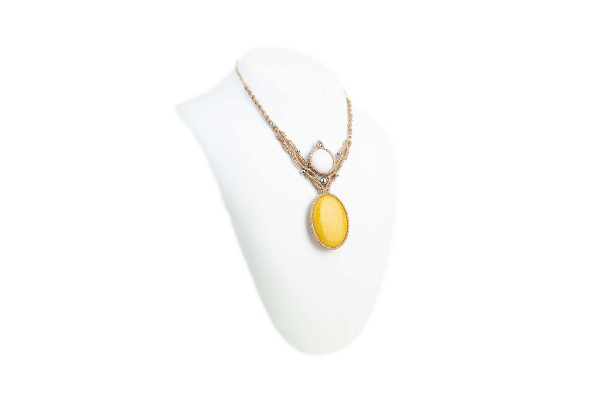 ΞLΞMΞNT Collier macrame Agathe jaune et cristal