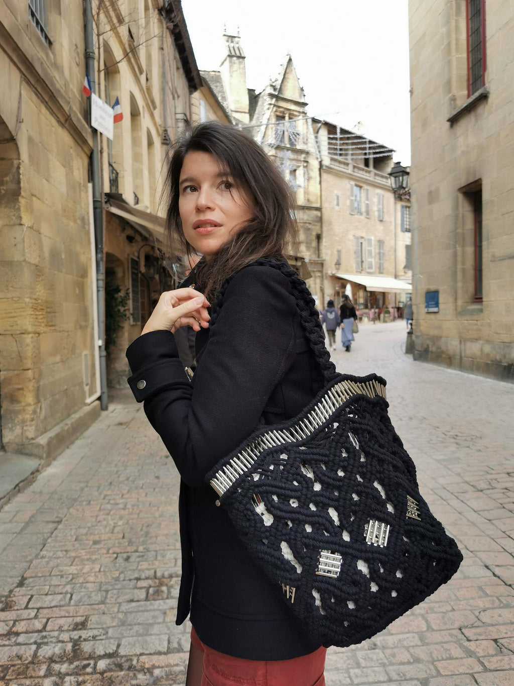 bali-gm-luxury-tote-macrame-bag-black-winter-version-tourism-model