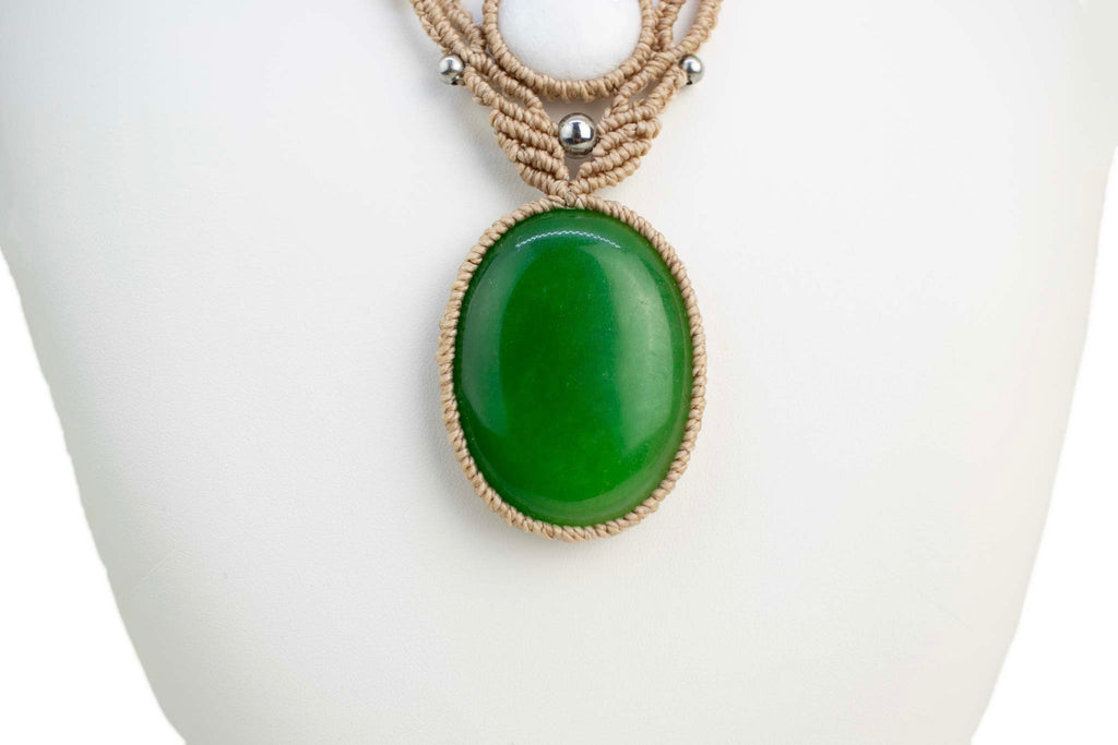 ΞLΞMΞNT Collier macrame onyx verte et cristal